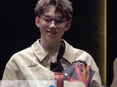 刘思鉴是谁个人资料介绍 刘思鉴今年多大了