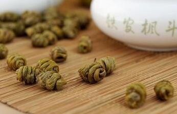 石斛应该怎么吃?石斛的功效与作用