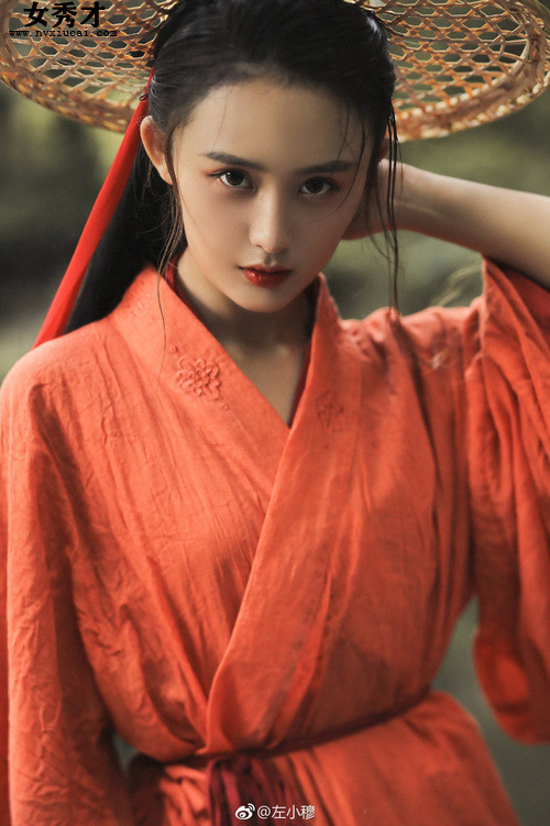 狗狗充满了我的子宫,少女与她的国