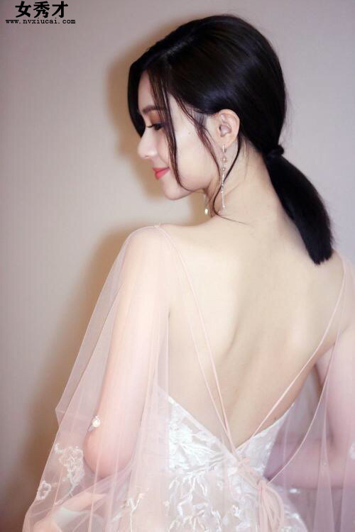 把腿张开惩罚调教玩弄,少时与姐