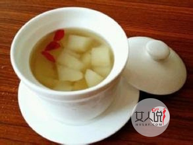 冰糖雪梨的功效与作用,交给你咳嗽的小妙招。