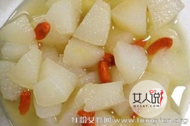 冰糖雪梨的功效与作用,交给你咳嗽的小妙招。