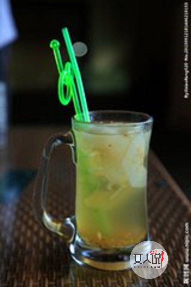 冰糖雪梨的功效与作用,交给你咳嗽的小妙招。