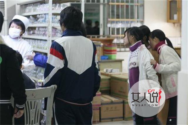 怕被狗狗咬成狂犬病?提前注射狂犬疫苗!