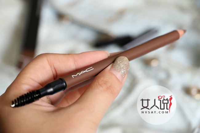 眼线笔哪个牌子好 编辑十大推荐夏天用不花妆