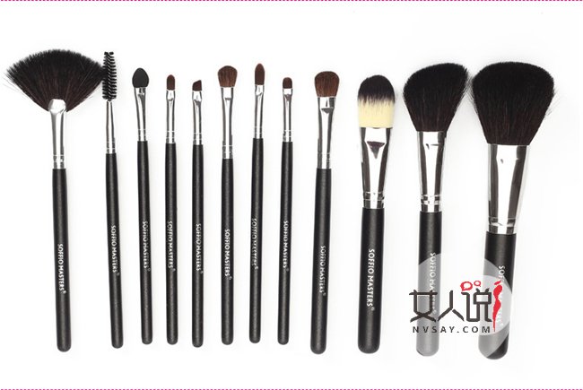 眼影刷怎么用 小刷子大讲究教你怎么正确使用