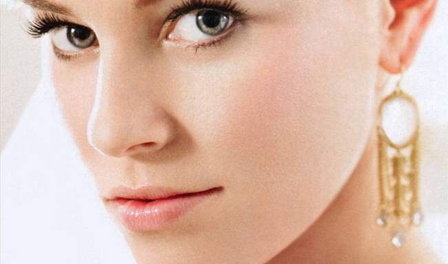 如何化猫眼妆最简单 7步骤教你画出神秘感猫眼妆