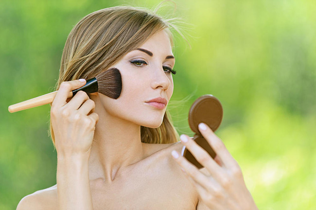 干皮用什么粉底好 干皮亲妈推荐保湿遮瑕不拔干不脱皮