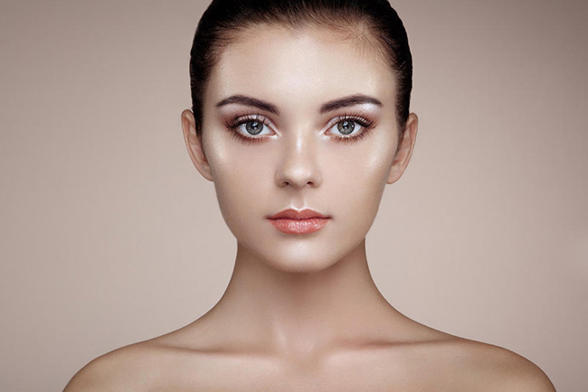 黑眼圈用眼霜有用吗 教你眼霜按摩法快速消除黑眼圈