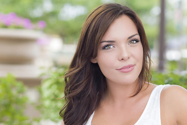 什么牌子眼霜去皱纹好 消除皱纹眼霜推荐25岁女生用起来