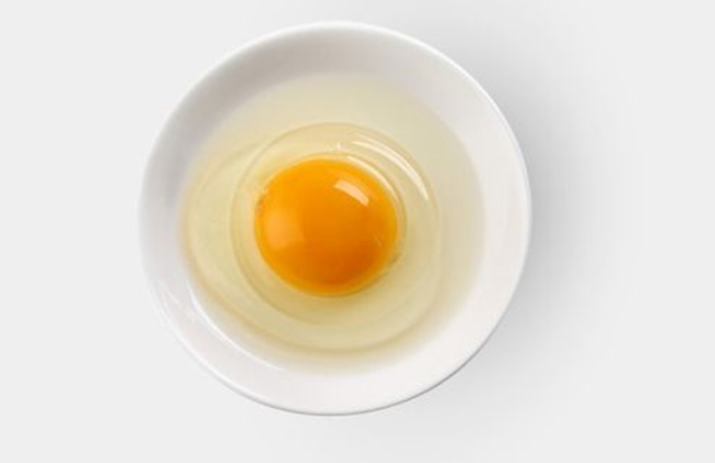 鸡蛋祛斑的小窍门 最实用的家庭祛斑小妙招胜过大牌护肤品