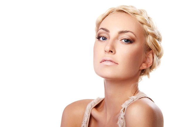 中午怎样补水 办公室女生的补水小妙招让脸蛋一天水嘟嘟