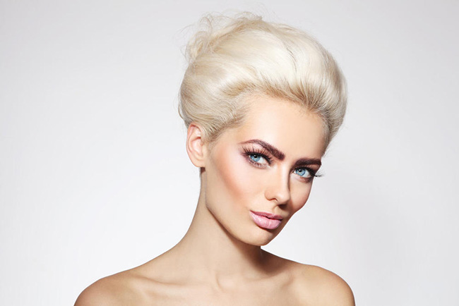 修复精华的作用是什么 修复精华的功效与用法大全