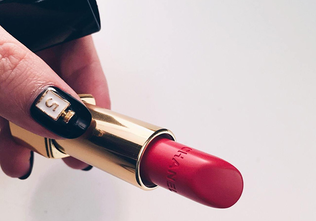 用口红怎么画眼影步骤 揭晓步骤美编带你瞧瞧美妆新知识