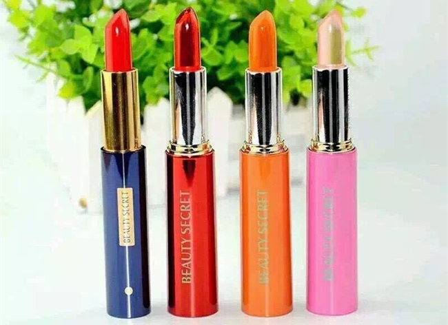 美颜秘笈果冻口红怎么样 李小璐代言人都在用！来一支吧