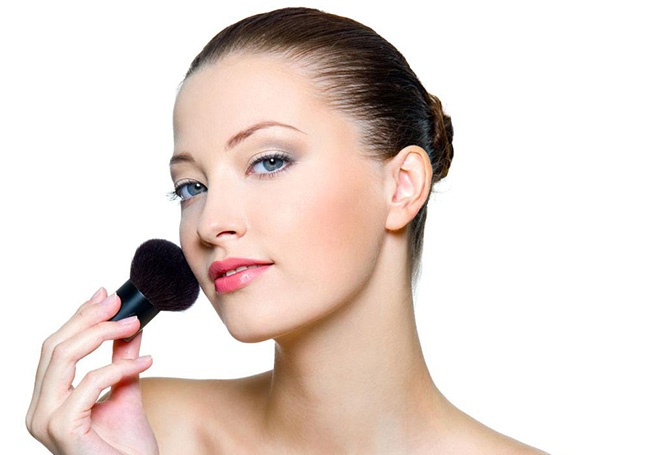 伪素颜妆化妆步骤 素颜心机妆勾勾手指头就能拐走男神