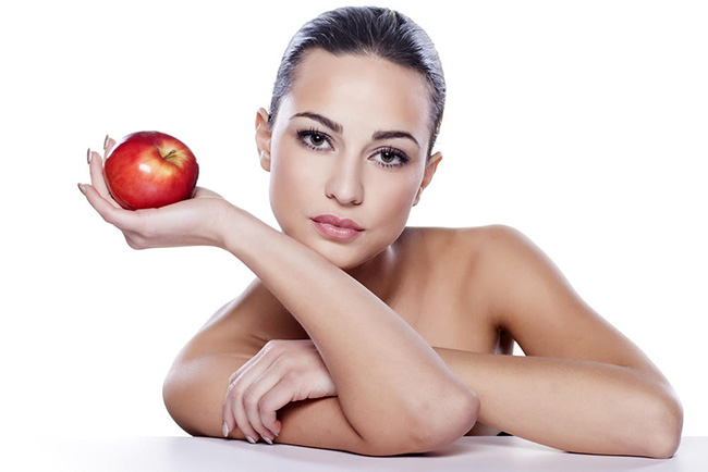 空腹吃苹果可以减肥吗 减肥或伤胃乱吃必会中伤胃这招