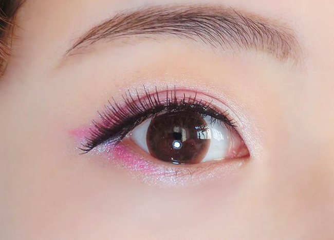 圣诞节妆容教程 圣诞妆赴约狂欢夜你就是全场焦点