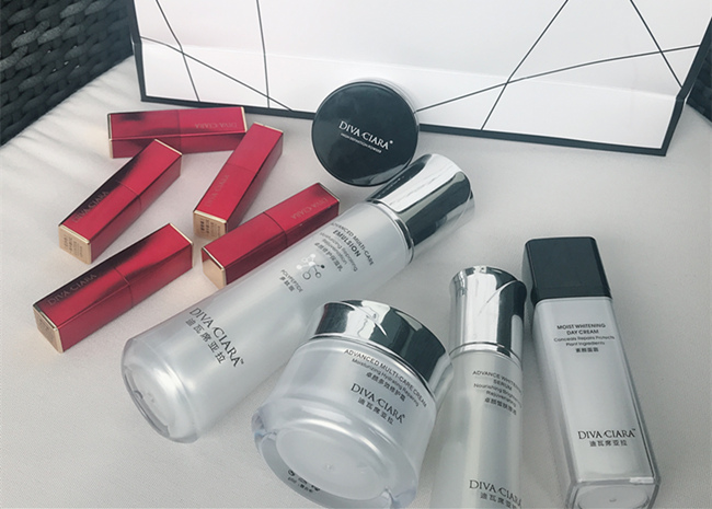 µÏÍßϯÑÇÀÊǼٵÄÂð ²»¶ÏÊÕ»ñÅ®ÐÔÇàíùµÄ»¤·ôÆ·ÅÆ