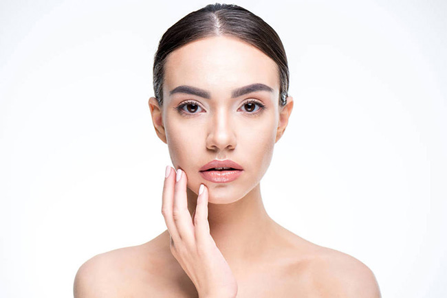 用了乳液还要用面霜吗 可以两者结合用但要看皮肤状况