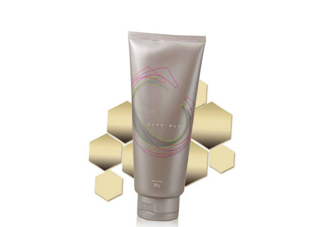 身体乳哪个牌子好 超易吸收抗干燥效果极好值得剁手