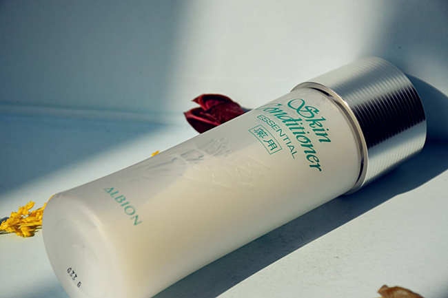 日本护肤品哪个品牌好 8大护肤品牌圆满解决肌肤各种问题