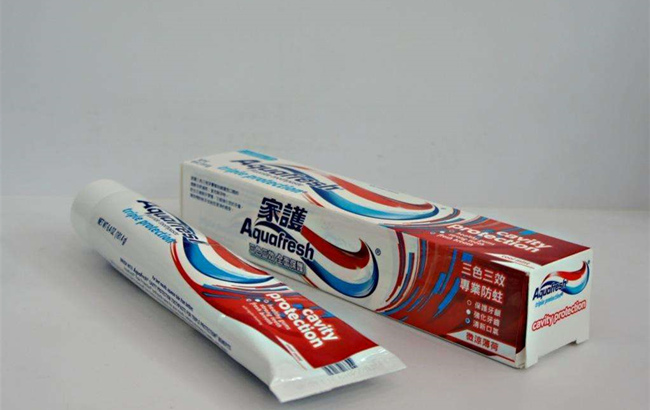 牙膏加什么可以祛斑 白牙膏加一物能祛掉斑点是真的喔