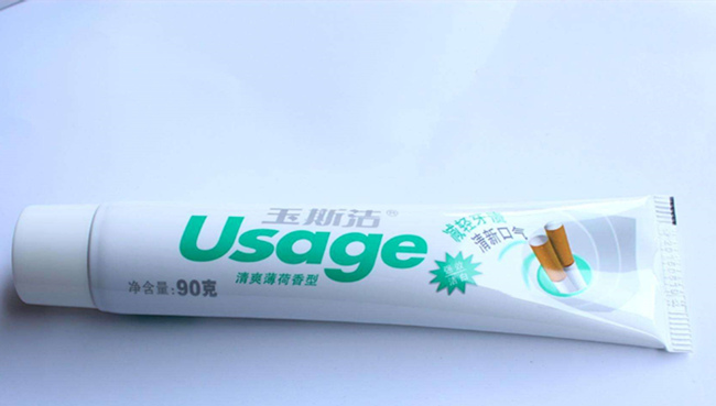 牙膏加什么可以祛斑 白牙膏加一物能祛掉斑点是真的喔