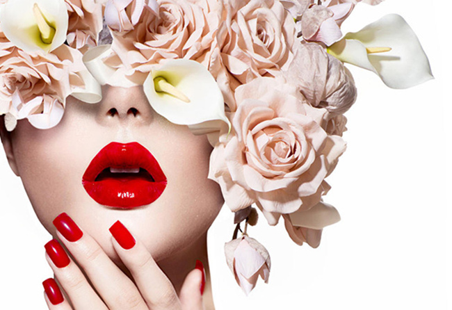 不掉色的口红有害处吗 会不会严重损害双唇和伤身呢