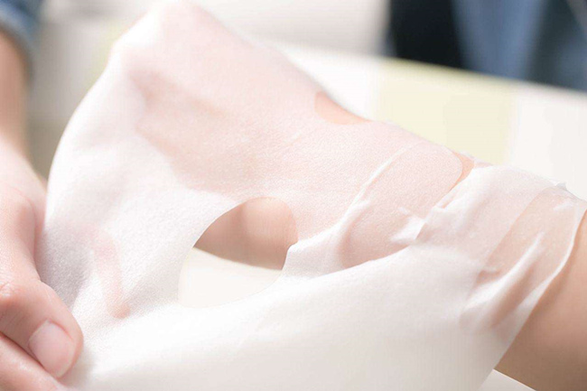 冬天敷面膜可以温水泡吗 别因怕冷就乱敷面膜先来看看