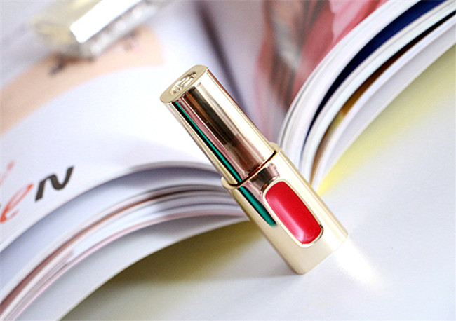适合大学生的口红颜色 疯狂种草6款学生党中意口红色