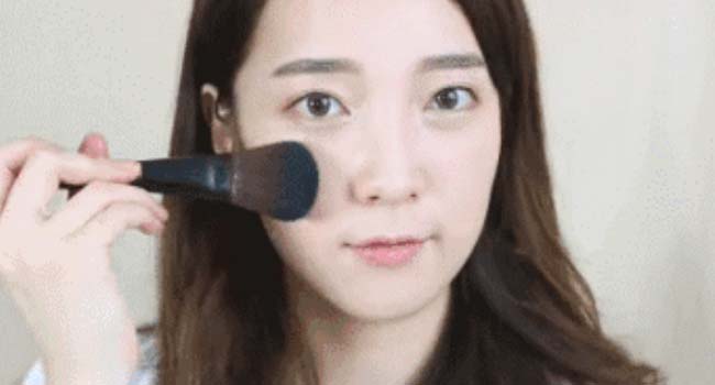 素颜妆怎么画 吹弹可破伪素颜美肌少女感满满