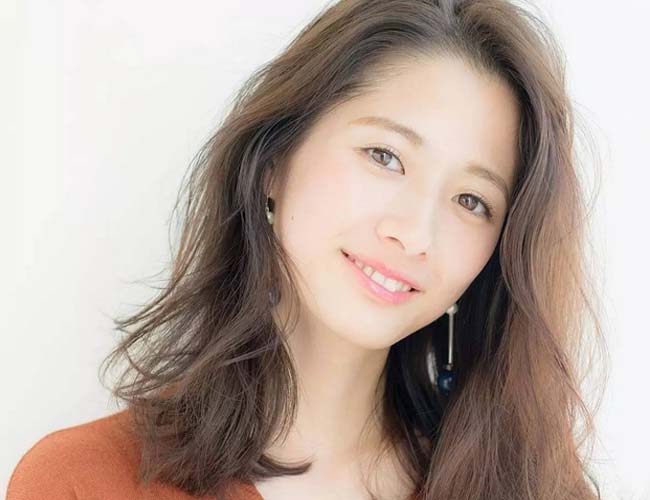 素颜妆怎么画 吹弹可破伪素颜美肌少女感满满