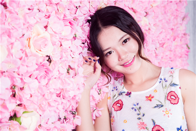 美甲后多久需要卸甲 护甲新姿势呵护指尖上的美丽