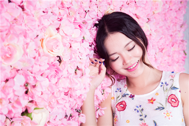 美甲后多久需要卸甲 护甲新姿势呵护指尖上的美丽