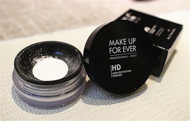 粉底液涂完还要涂什么 做好这两步保证底妆完美无瑕