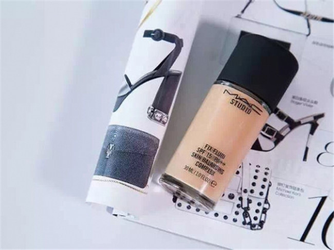 粉底液哪个牌子好 这七款粉底液炒鸡好用双11买买买