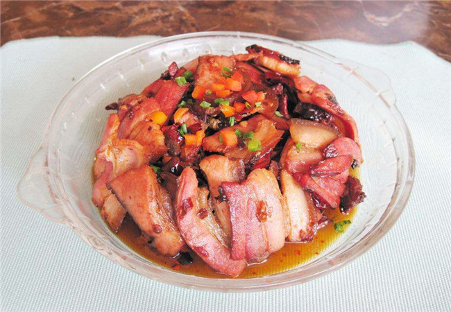 吃腊肉会长胖吗 腊肉虽味美危害不少吃货们管好嘴巴