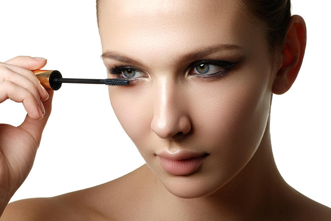 怎样画烟熏妆 4个招式画出霸气侧漏女神范