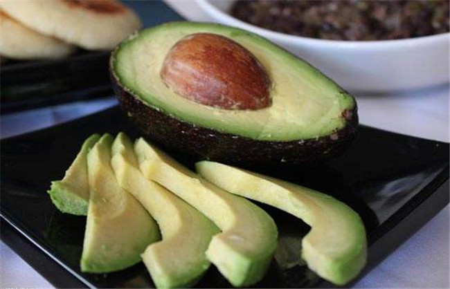 牛油果怎么吃能丰胸 揭开女性宠儿牛油果丰胸的秘密
