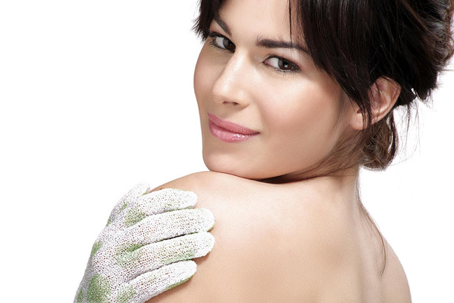 冬天身体乳几天抹一次 每日抹身体乳保持肌肤滑溜溜