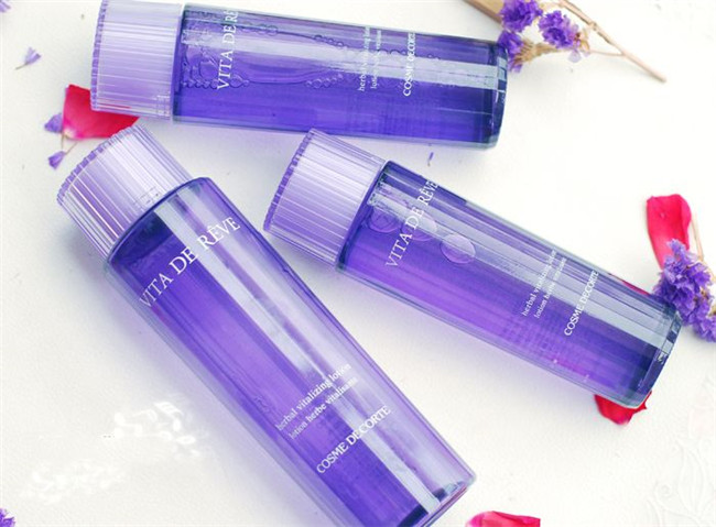 紫苏水能天天湿敷吗 慎变湿敷狂魔小心过犹不及