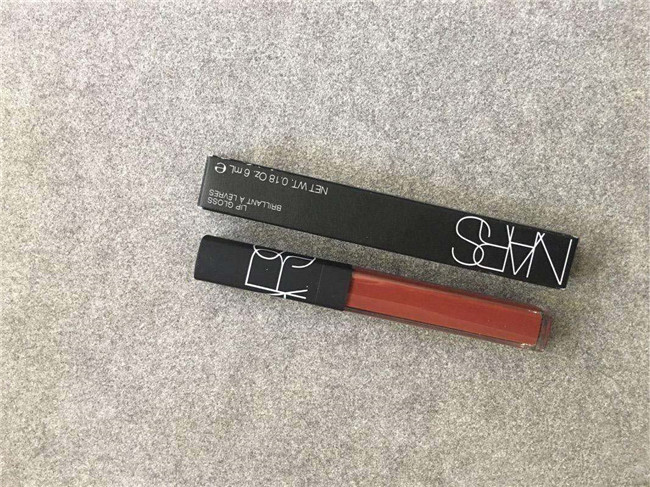 什么颜色口红显皮肤白 黄皮妹纸首选口红top5绝对爆款