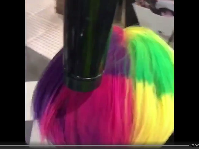 首款随温度变色的染发剂 PRAVANA温感变色染发膏惊爆眼球