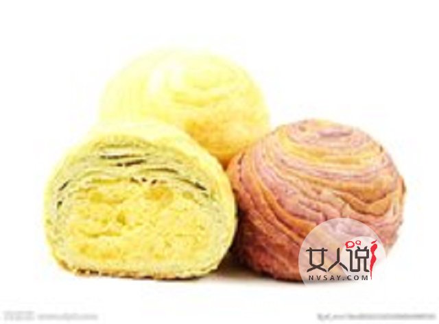 蛋黄酥的做法大赠送,吃货团伙“作案”啰!