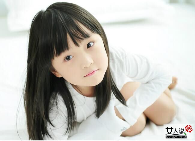 王梓璇家庭背景 谣传出演节目靠父母关系且爸爸有强大后台