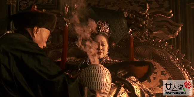 溥仪的妻子婉容 为获得赌资润良竟让她当妓女去服侍官人