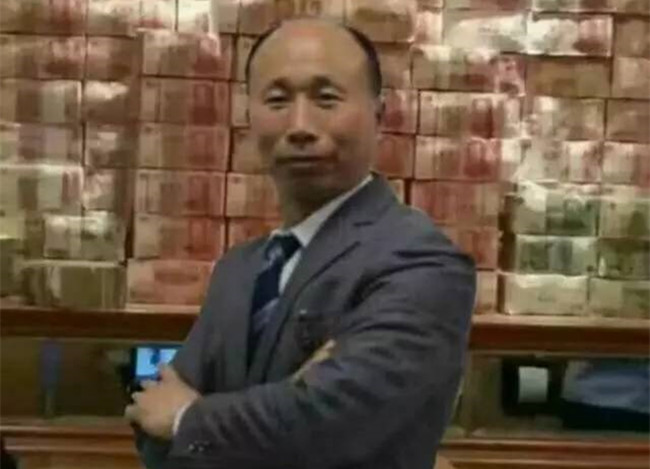 雄鹰高飞活佛是谁 高飞大师微信知乎究竟是神经病还是炒作