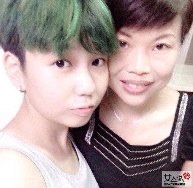 陈佩雯勾搭杨桐 网红私生活混乱作风不好曝光遭网友吐槽