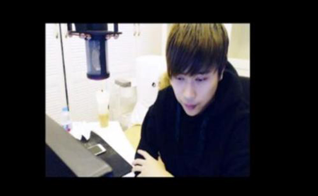 五五开直播间被暂停 斗鱼处罚通知卢本伟又罚款又禁播